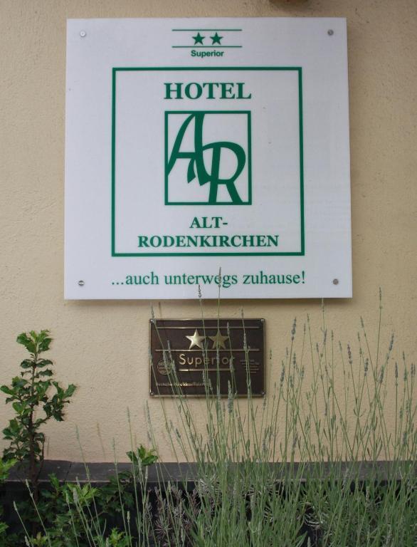Hotel Alt-Rodenkirchen Colonia Esterno foto